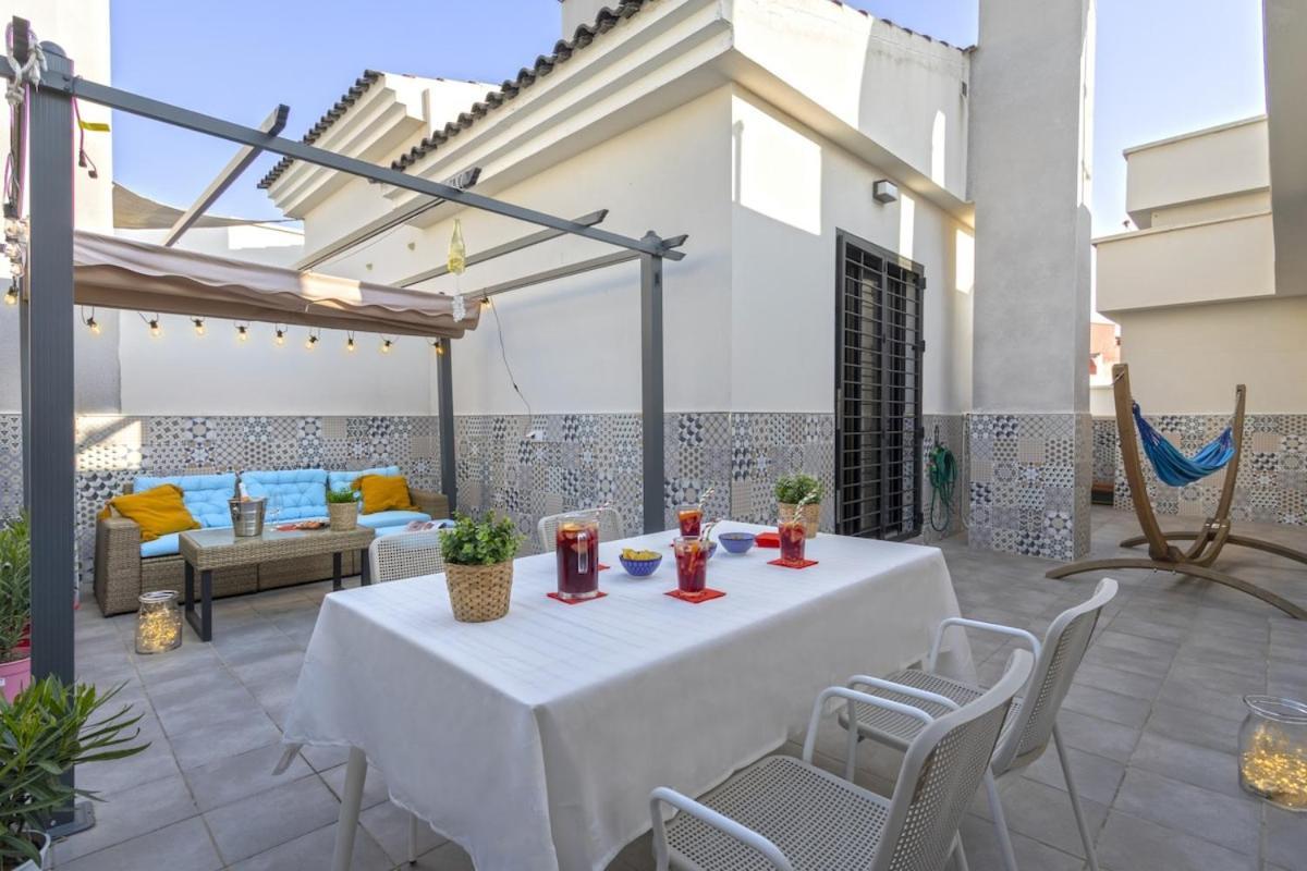 -Malagasunapts- Privateterrace Freeparking Pool Zewnętrze zdjęcie