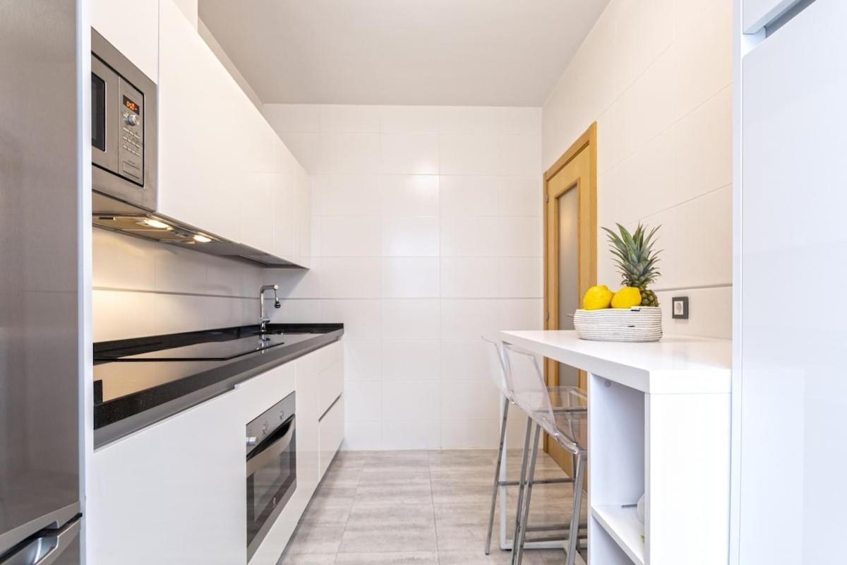 -Malagasunapts- Privateterrace Freeparking Pool Zewnętrze zdjęcie