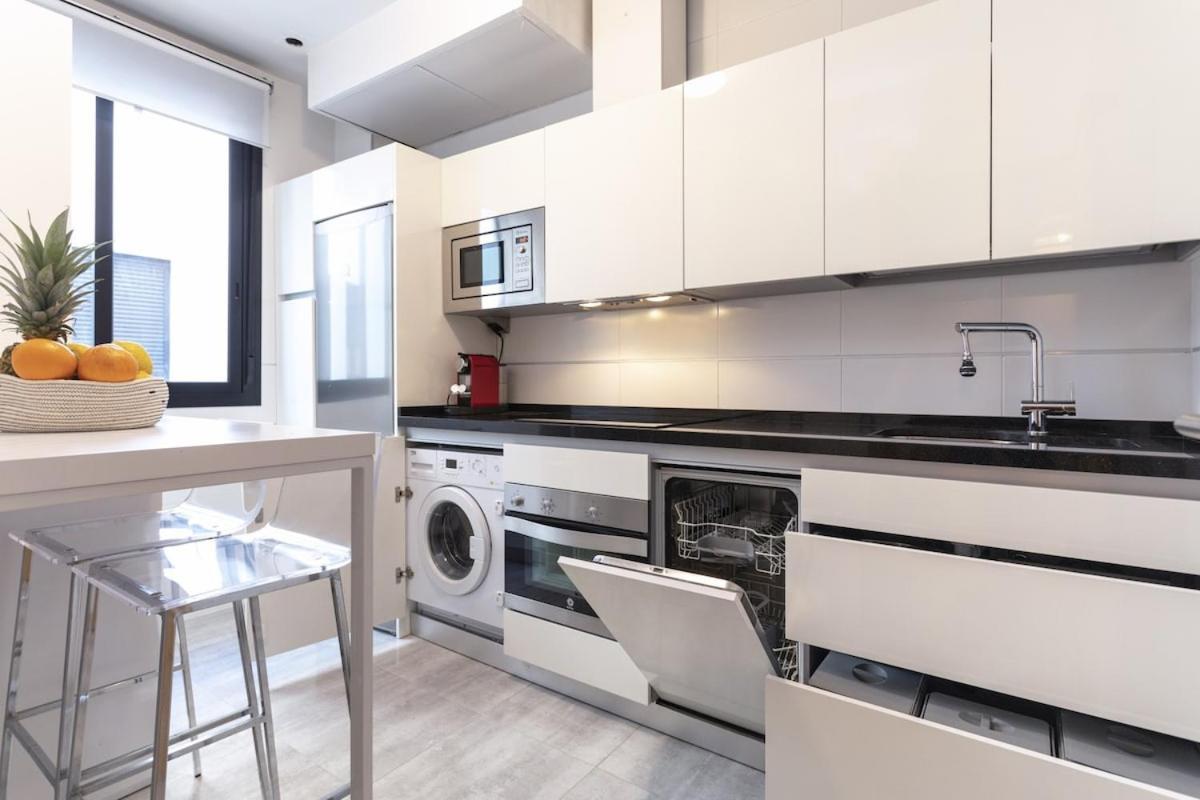 -Malagasunapts- Privateterrace Freeparking Pool Zewnętrze zdjęcie